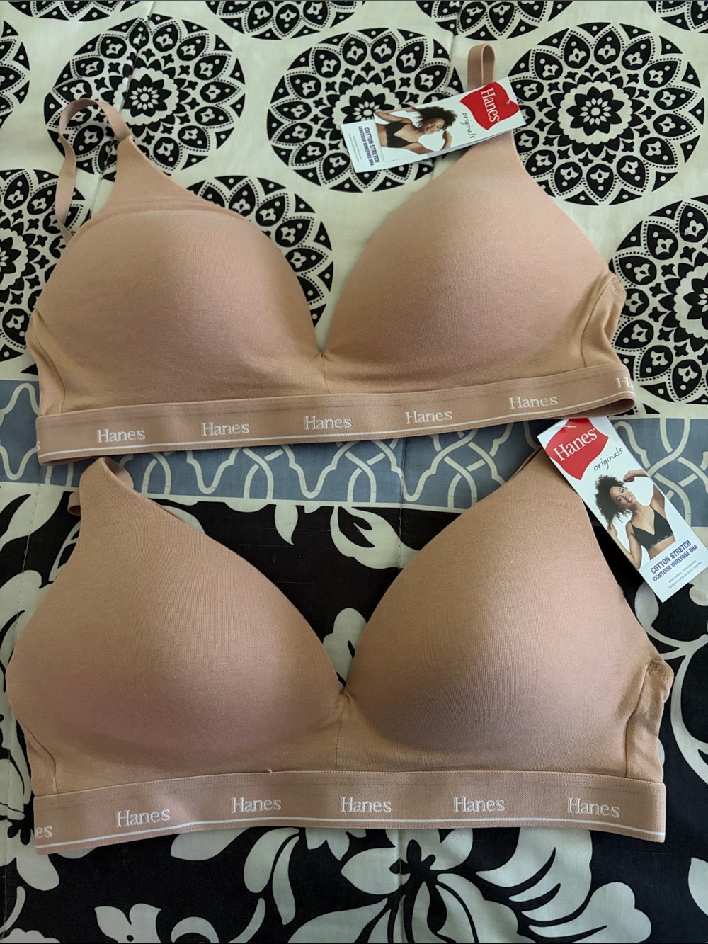 Hanes 2-Pack Nude Cotton Stretch Wire-free Bras - Picture 2 of 6